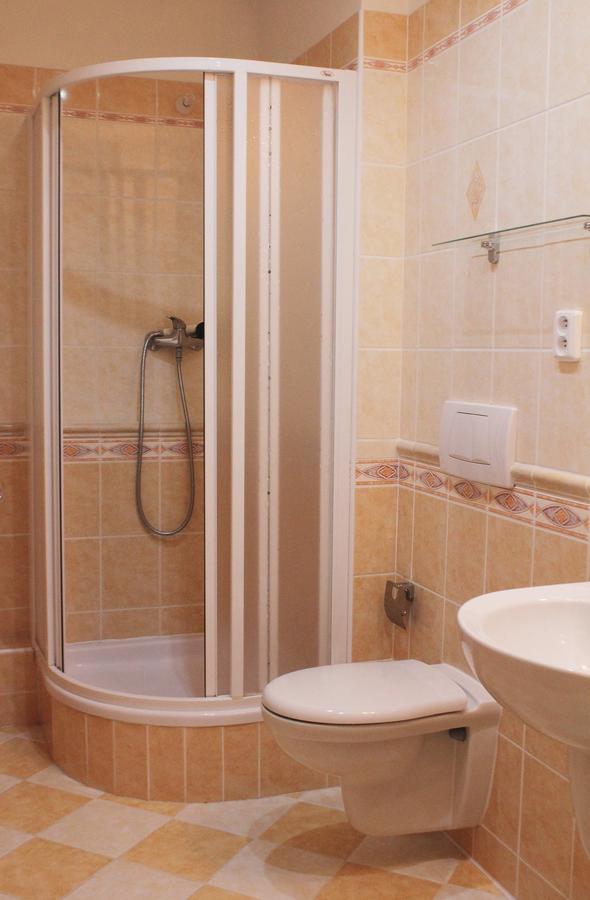 Hotel Orix Jáchymov Eksteriør bilde