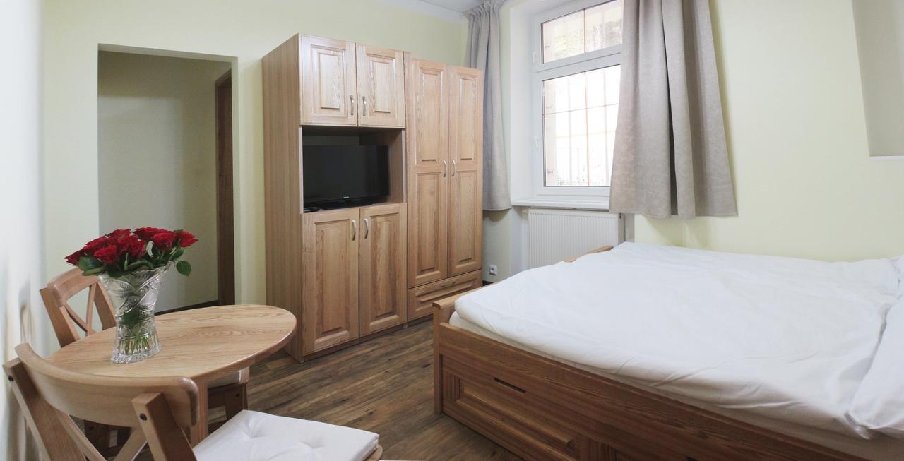 Hotel Orix Jáchymov Eksteriør bilde
